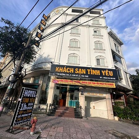 Hotel Khach San Tinh Yeu Thành Pho Ho Chí Minh Esterno foto