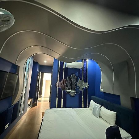 Hotel Khach San Tinh Yeu Thành Pho Ho Chí Minh Esterno foto